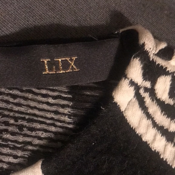 LIX Blck/White Bodycon Mini Dress. - Picture 4 of 4